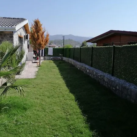 Villa Oezuem Calis * Fethiye